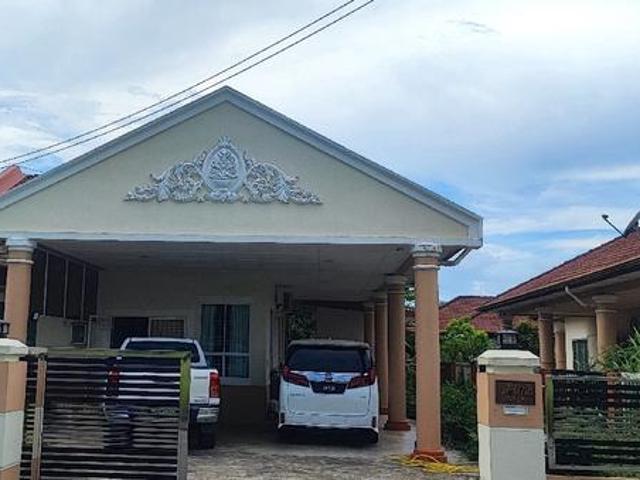 Semi Detached Single Storey