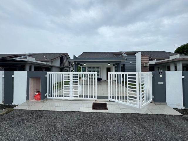 Semi Detached Taman PD Teknik 2 Port Dickson house NON BUMI LOT