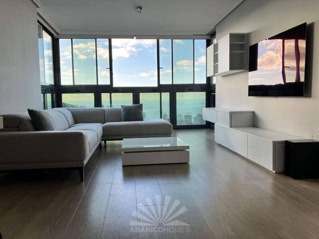 Semi detached Villa for rent in Juzgados Plaza de Toros, Benidorm, Alicante