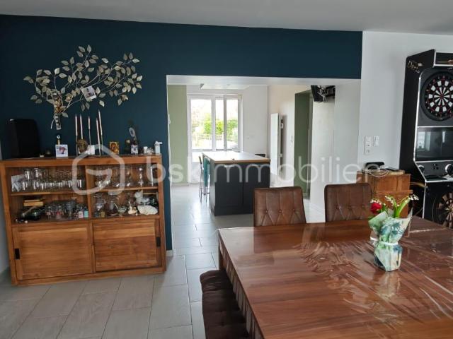 SEMI PLAIN PIED 4 CHAMBRES !