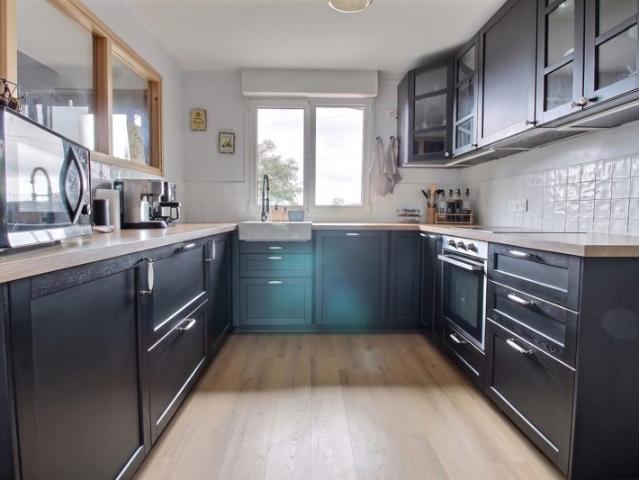 SEMI PLEIN PIED SECTEUR RECHERCHE LAVENTIE