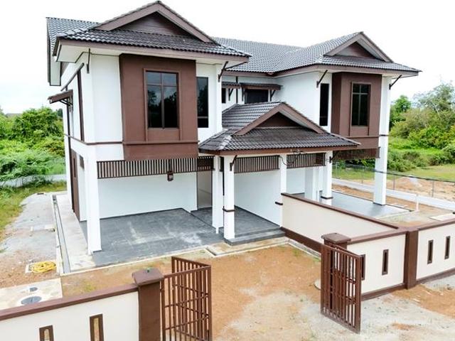 SemiD 5 Bilik Dekat BANDAR KT UMTUnisza