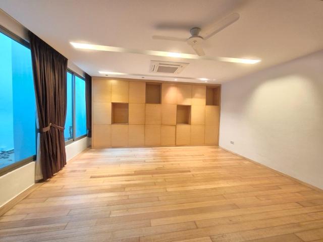 SemiD 2.5storey plus Basement @ Holland Semi Detached House For Sale, $10,000,000, 7 Bed 8 Bath 4,500 sqft $3,320.00 psf