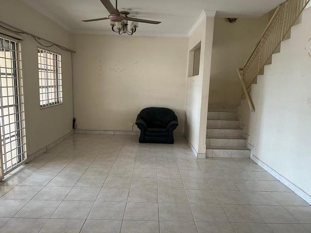 SemiD Taman Bukit Mewah Phase 9 Kajang Freehold 5 Bed 4 Bath S
