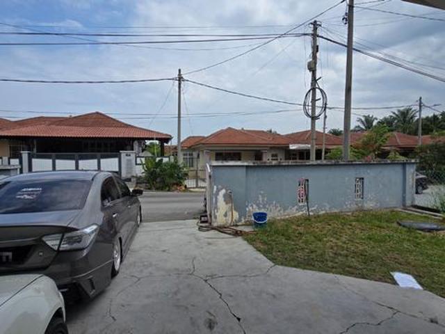 SemiD Tmn Bunga Raya Sepang
