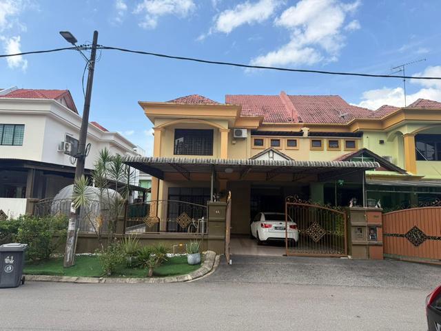 SemiD with Big land Area Taman DUtama Perling Johor Bahru