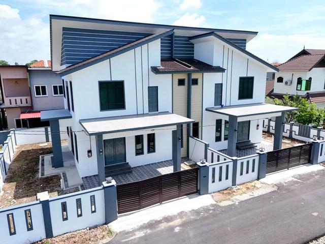 SemiD BESAR 2000sqft 7km ke UMTUnisza