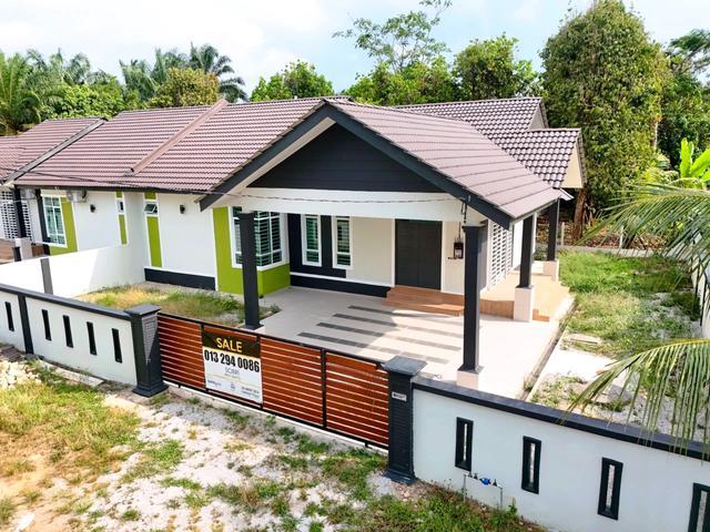SemiD BESAR SIAP GRILL BEBAS BANJIR