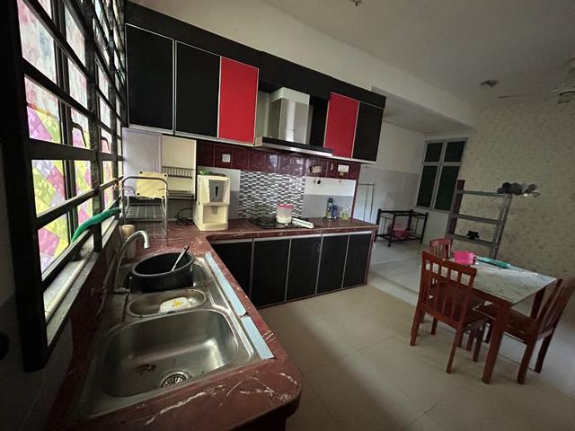 Semid Corner Lot Ambangan Heights