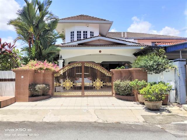SemiD Corner lot Double Storey Taman Tuanku Jaafar Seremban N9