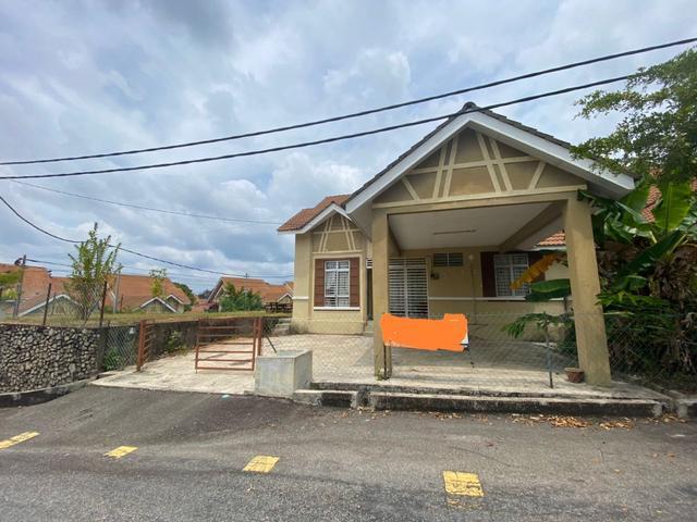 Semid corner lot gambang damai murah sekali