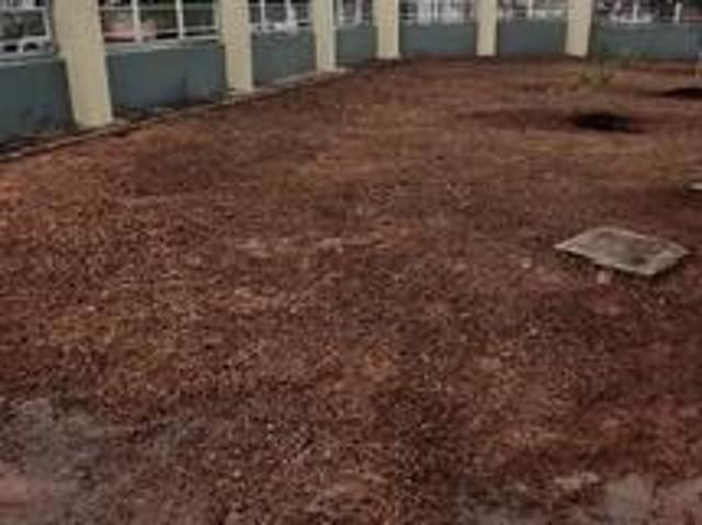SemiD corner lot