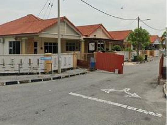 SemiD Corner Lot 4 Bilik Freehold Taman Chempedak Indah