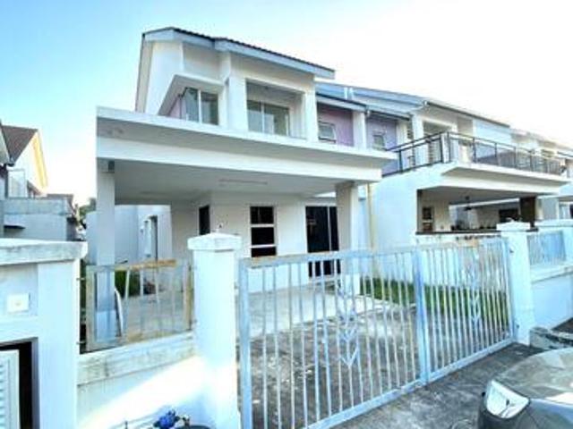 SemiD Cluster Double Storey Alam Suria Bandar Puncak Alam for sale