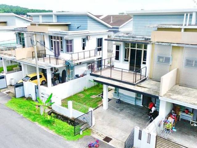 SemiD Cluster 2storey house SP10 Bandar Saujana Putra Selangor