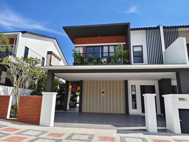 SemiD Double Storey Bungalow Ipoh Botani Pengkalan House Lapangan