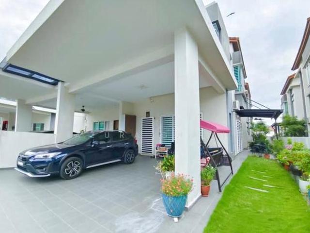 SemiD For Sale at Simpang Ampat