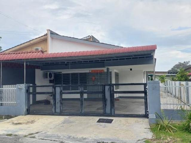 SemiD Fully Furnished Single Storey House For Rent at Ipoh Garden
