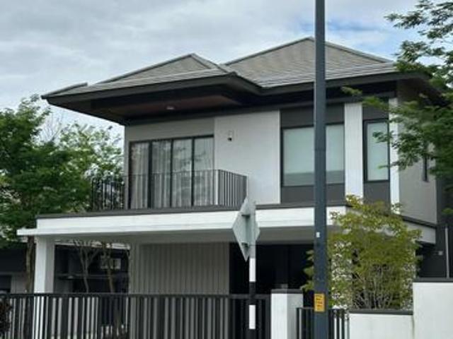 SemiD Lukut Luxury Superlink Rumah Besar FREEHOLD