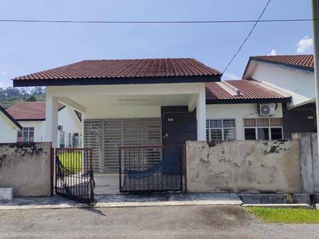 SemiD MURAH di Perumahan Seri Fajar Jaya Gambang Makmur
