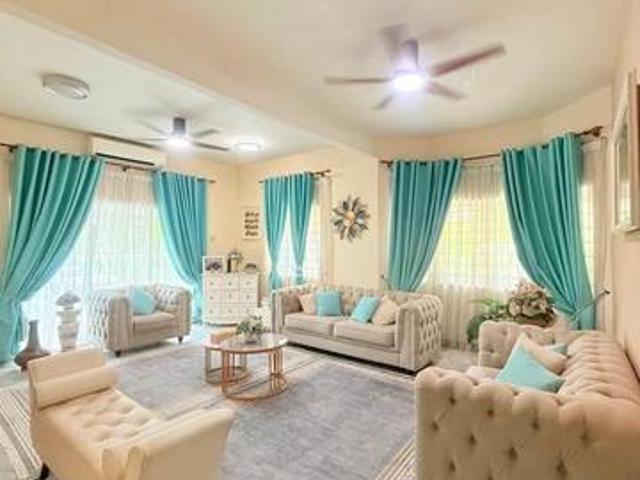 SemiD Renovated House Tanah luas