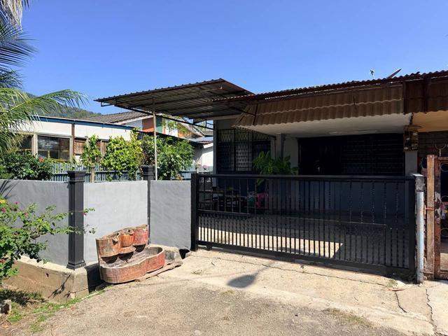 Rumah SEMID murah di GURUN TANAH LUAS