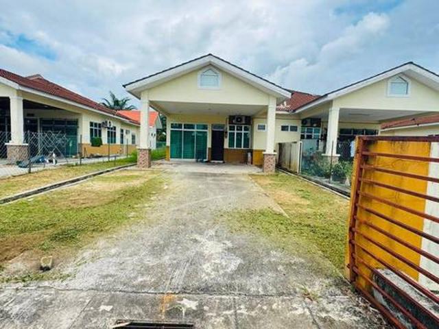 SemiD Setingkat Freehold Taman Aman Muhibbah Parit Buntar Tanah Luas