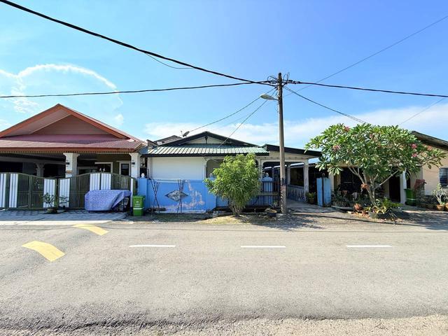 SEMID SETINGKAT SEPEKAN JAYA PEKAN Renovated FACING OPEN