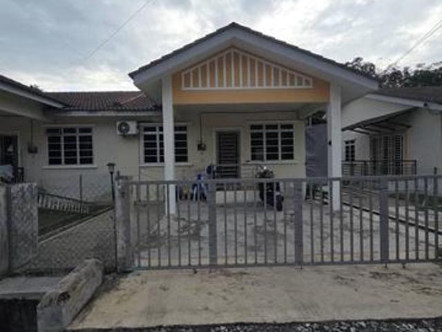 SemiD Setingkat Untuk Dijual