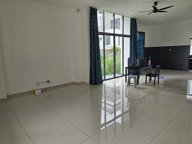 semidetached for rent