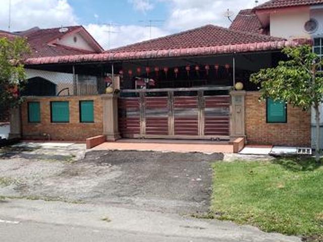 Semidetached house for sale