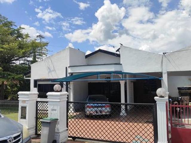 SemiDetached House for Sale
