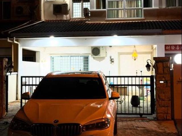 Semidetached unit for rent riveria kota samarahan
