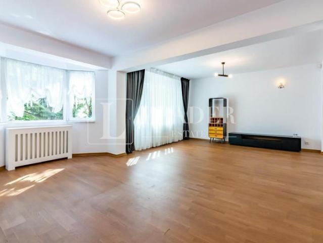 SemiFurnished Villa in Residential Complex, Pipera