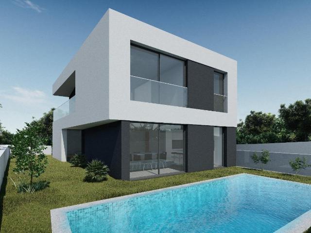 Sempre sonhou ter uma moradia com arquitetura moderna, acaba. 182m² Albufeira e Olhos de Água