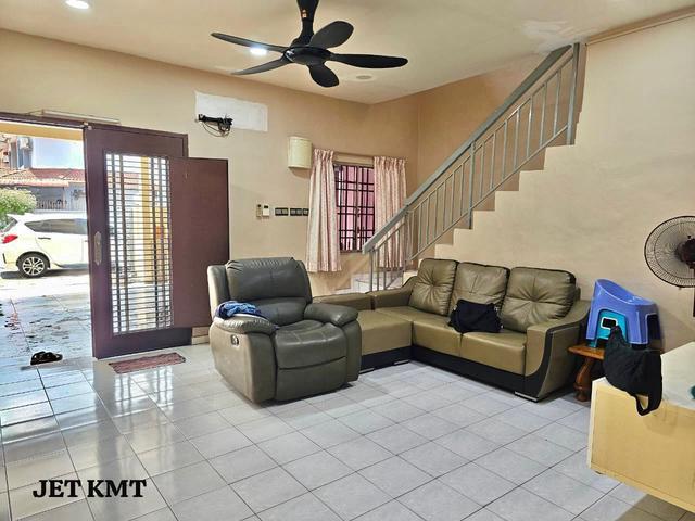 Sentosa HulubalangDouble Storey Terrace House for Sale at Klang
