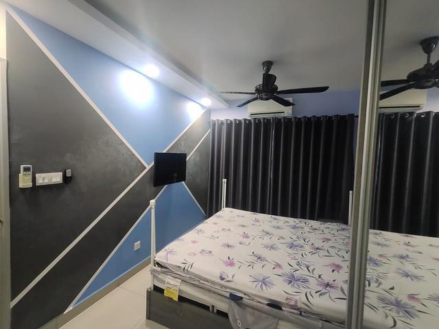 Sentrovue B Puncak Alam Renovated Furnished with 2 car park