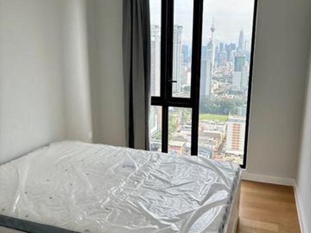 Sentral Suites Room for Rent