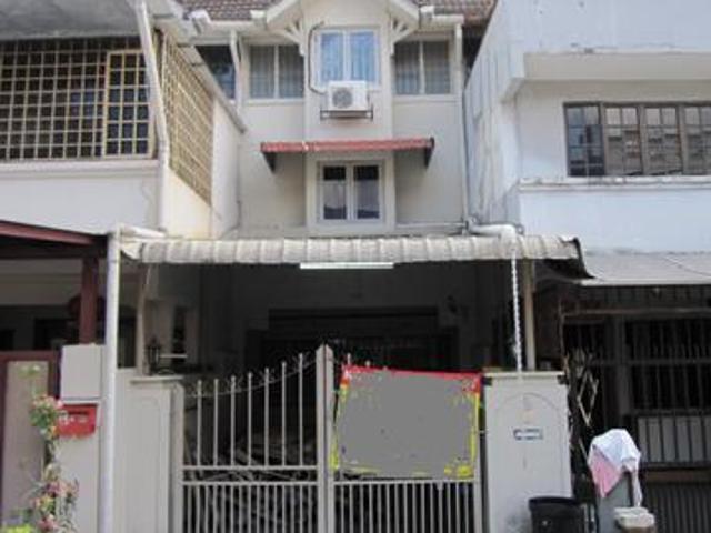 Sentul Dato Senu Three Storey Terrace House Sale