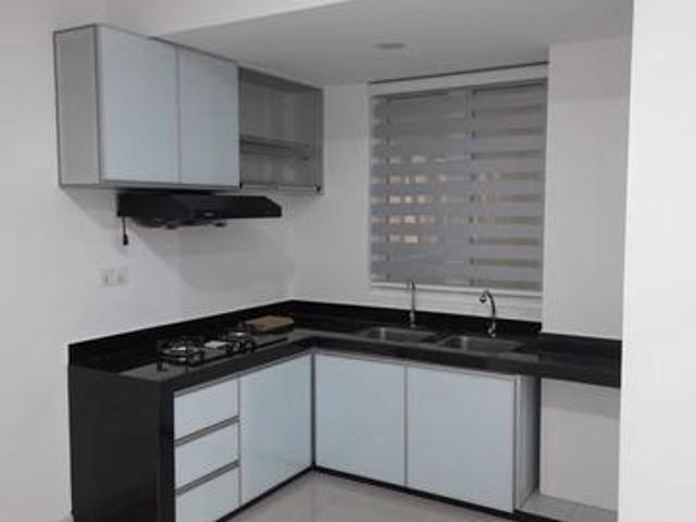 Sentul Point Cheap unit 3 room 2 bahtroom Near M arisa