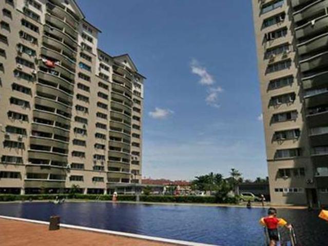 Sentul Utama Condominium 877sqf Sentul 1 car park tittle ready reno