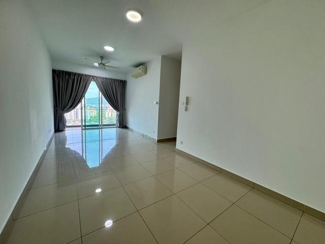 Sentul Village Good Condition Freehold 2 car Parks below market value