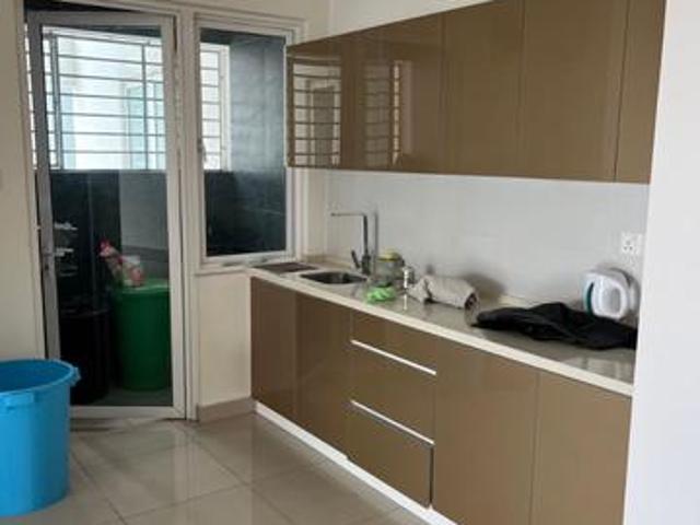 Sentul Village Nice unit 3 Bedroom Corner unit View to Believe