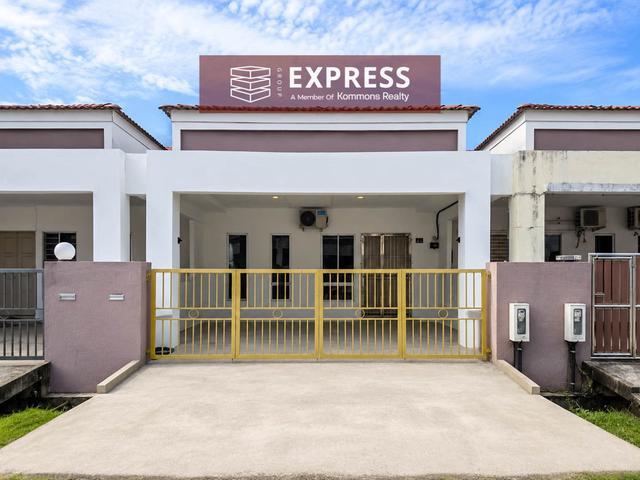 Senadin Big Single Storey Terrace Inter 4 Bedrooms