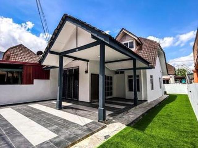 Senai Taman Jaya Sepakat single storey Endlot house for Sale