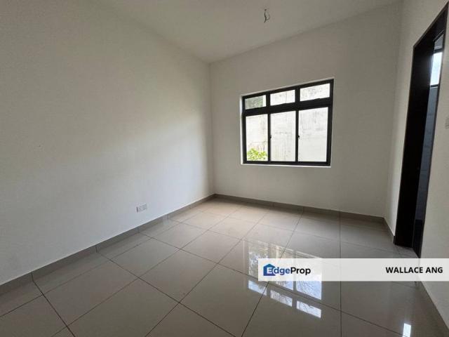 Senai @ Taman Senai Utama | 2 Storey Semi D | 44x85 | 4Bed 4Bath | | Near Senai Airport