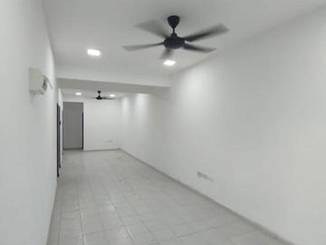Senai Scientax Jaya townhouse for sale