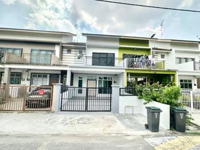 Senai Scientex Double Storey 100 LOAN Unblock View Fully Renovated