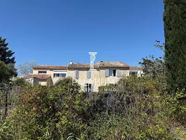 Sénas 13560 Achat / Vente maison 6 pièces t6 terrasse