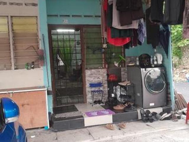 Sendayan Groundfloor Townhouse Taman Gadong Jaya Labu Negeri Sembilan